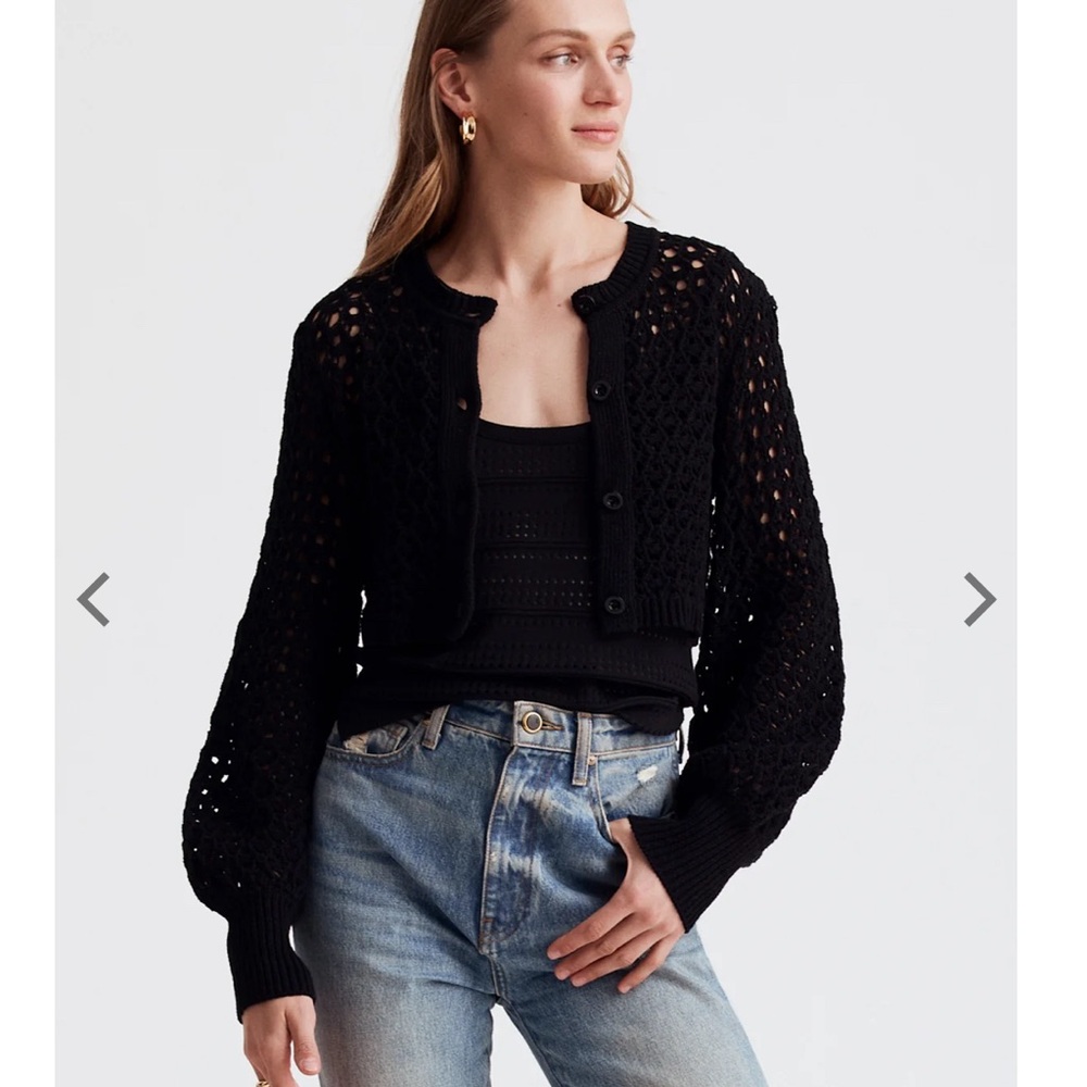 TORI CROCHET BLOUSON SLEEVE CROPPED CARDIGAN
